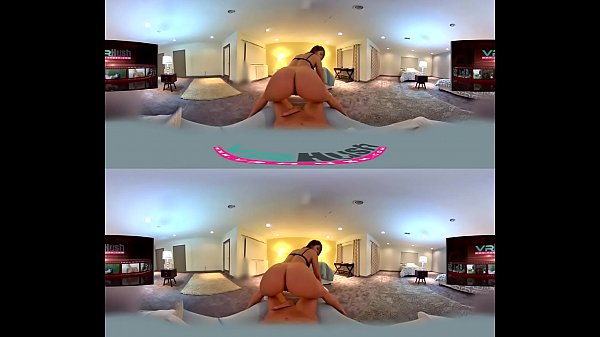 Nonton Sexlikereal- Abella Danger And Her Wedding Surprise 360vr 60 Fps thumbnail
