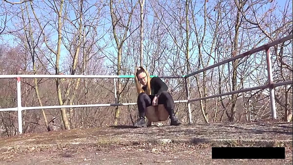 Piss path with a view