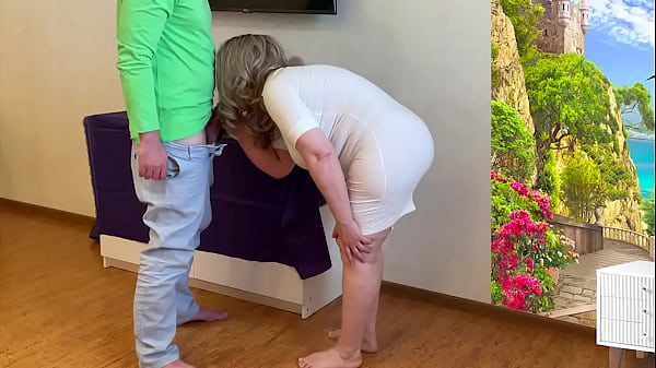 Play MP4 - Stepson hugged his stepmom and she got excited