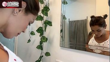 Nonton Eu, Agatha Mama Em A Do Amigo Bbc No Meio Da Foda, Eu Tirou A Camisinha! E Ele Goza Dentro Da Buceta - Gratuito thumbnail