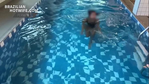 Play MP4 - NO DIA DO CHIFRE ELE AINDA ENCHEU MEU CUZINHO COM PORRA QUENTE E GROSSA&hellip;