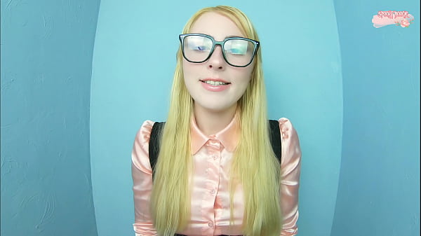 Play MP4 - Sexy fembot Jenny 4000 masturbates and breaks down