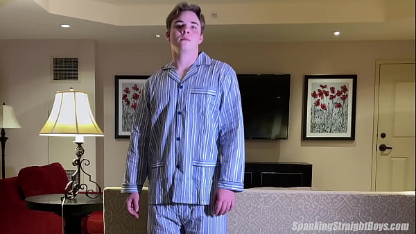 Play MP4 - &lpar;18&rpar; Spanked for Associating with Bad Influences