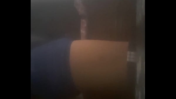 Play MP4 - Mi culo quiere penes v&iacute;rgenes