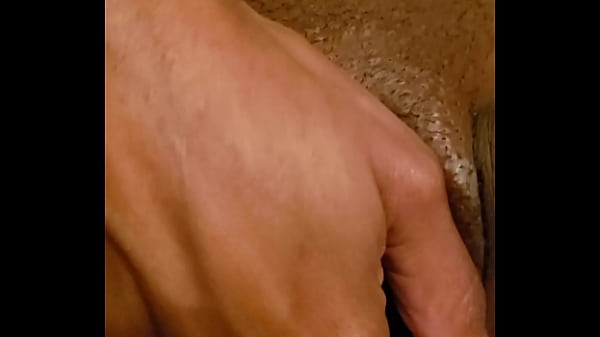 Playing withmy pussy after_a bath