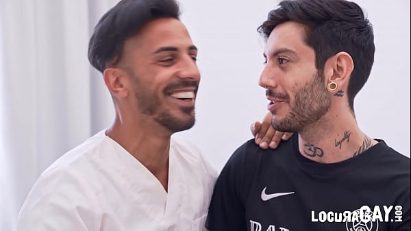 Masaje Con Un Activo Pollon Hasta Correrse thumbnail