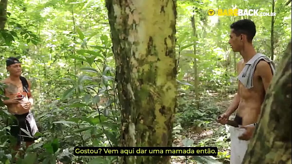 Play MP4 - Mamando o dotado magrinho no mato - bareback
