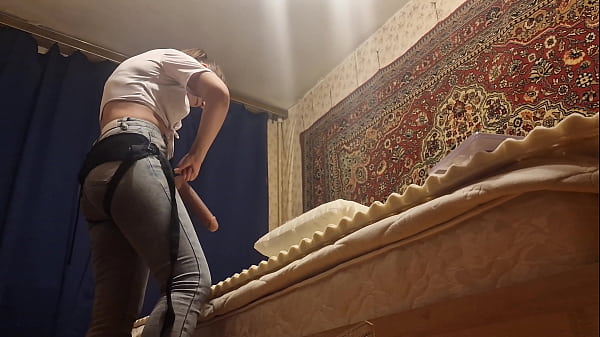Girl Pegging Man Dog Mask In The Ass Homemade Amateur thumbnail