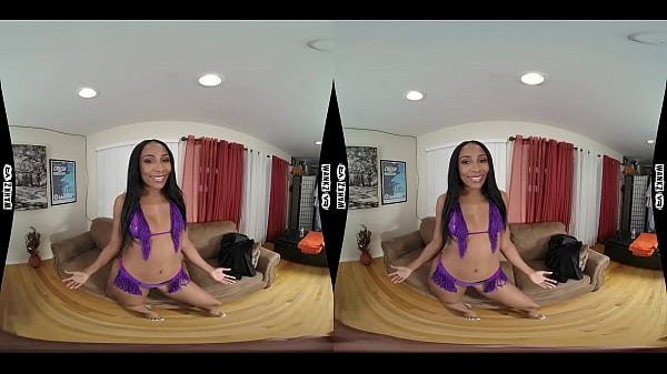 Olivia Jayy_WankzVR_ErectionNight