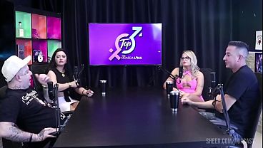 Fudeu a casada monica lima ao vido na web e o marido s&oacute; assistiu bruna carlos uma loira muito gostosa fudeu com a monica lima na frente do corno manso