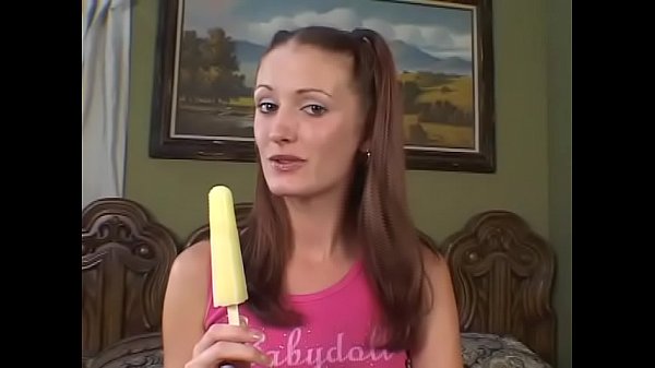 Play MP4 - HCVRE0240-3880