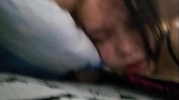 Play MP4 - Stepfather fucked stepdaughter while she was talking with mother on the phone