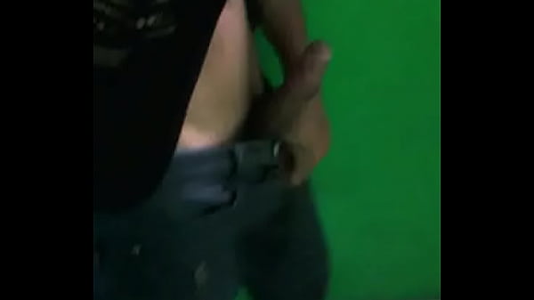 binatang nagpakita ng burat 