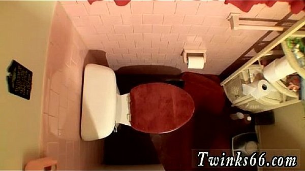 Twink movie A Room Of Pissing Dicks 