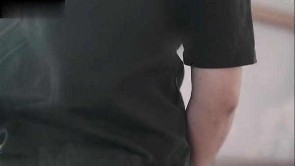 台湾亲戚家妹妹来指导我做作业 我教她如何性爱