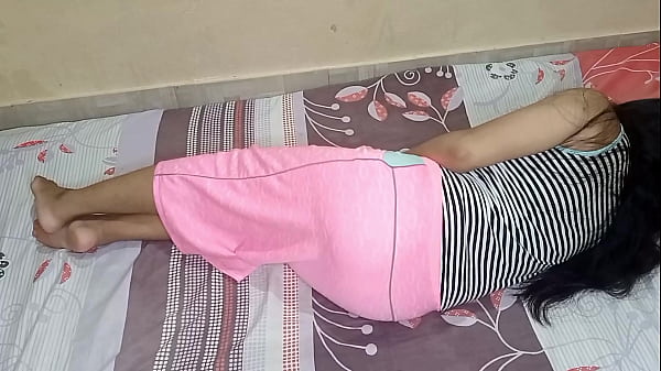 Play MP4 - सौतेली माँ ने सपना देखा की वो अपने सौतेले बेटे से चुद रही है