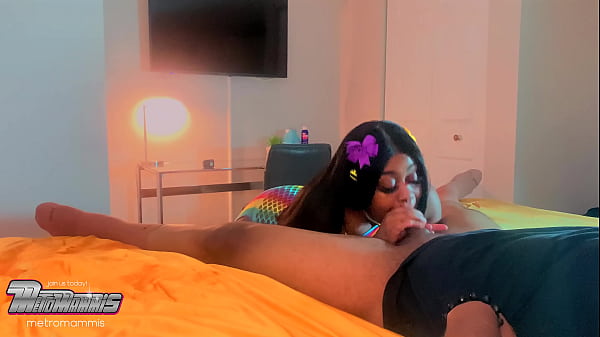 Play MP4 - DROOL&comma; SPIT&comma; AND SLOPPY WET DICK SUCKING AT METROMAMMIS HQ