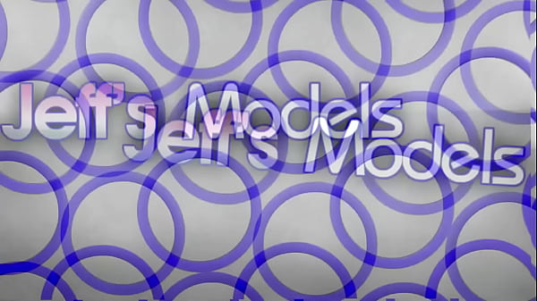 Nonton Fat Latina Veruca Darling Rubs Her Clit While Taking Dick thumbnail