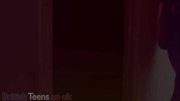 Nonton Nurse Greene Sucks Anonymous Cock At The Gloryhole thumbnail