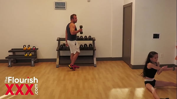 Play MP4 - Yoga Instructor gets picked up by big dick hunk Chad White and Zaria Nova