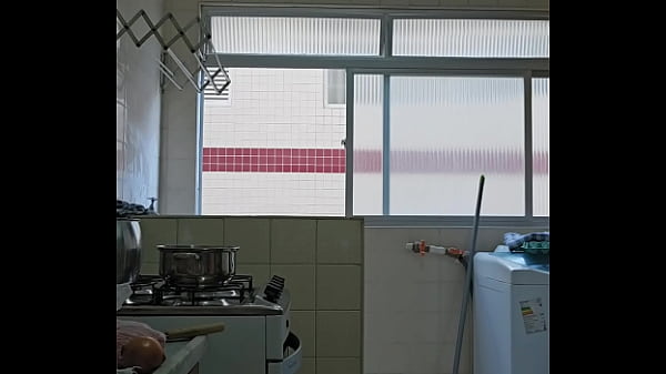 Play MP4 - Metade de mim quer carinho e a outra metade quer sentar na sua cara e esfrega meu Bucetao