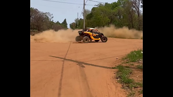 Imposs&iacute_vel n&atilde_o gozar assistindo