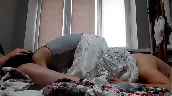 Play MP4 - Our First Lesbian Threesome - Girls fly orgasm