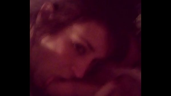 Deep throating that big_cock