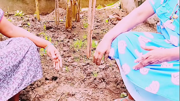 Play MP4 - Desi threesom&period; Indian maids with land owner best blowjob&period; Telugu dirty talks&period;