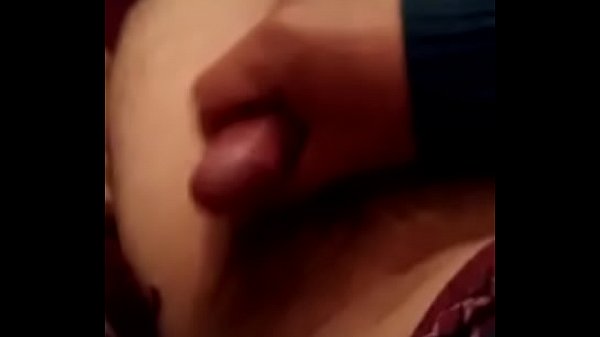 Solo para mujeres con_ganas Mirando a_una darse dedo me lo jale