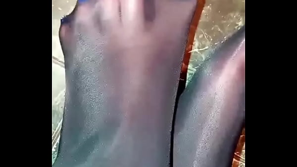 Nonton Tri Or Quad Digits For This Big Beautiful B, With S&eacute;xy Feet.#shiny thumbnail