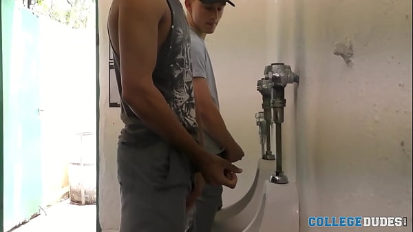 Play MP4 - Fucking In The Trails