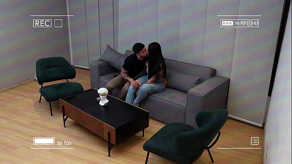 I fuck my friend's girlfriend 