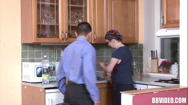 Play MP4 - German milf gets fucked and facialized