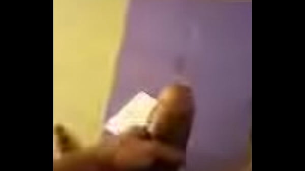 Play MP4 - shooting cumshot