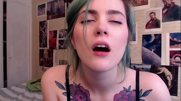 Girl Is Having A Lot Of Orgasms thumbnail