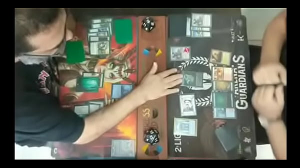 Puta que pariu plz ban 