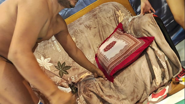 HD Video A college girl Enjoye with two_boys amezing good sex_threesome