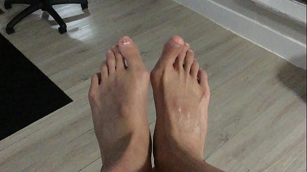 Nonton Sexy Foot Fetish thumbnail