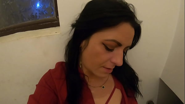 Intimate pov &ndash; morning pee soft touch & intense orgasm 