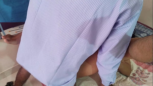 Play MP4 - ऑफिस से आने के बाद पति के साथ पत्नी का अद्भुत रोमांस - देसी हग बूब्स गर्ल की जमकर चुदाई