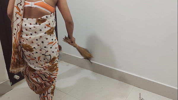 Indian Maid_servicing her house owner Hot maid sex during working time Indian maid sex