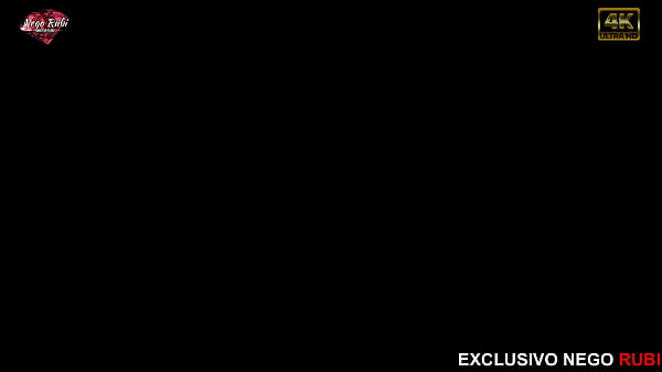 Ela prefere o solteiro safado que o marido pauzudo 