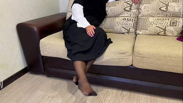 Egyptian_MILF with big boobs masturbates_and tests sex toys