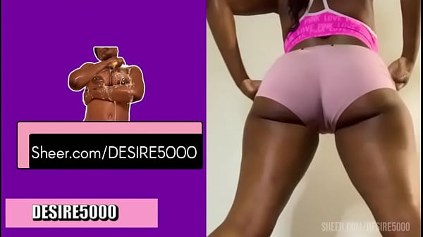 Ass bouncing and twerking