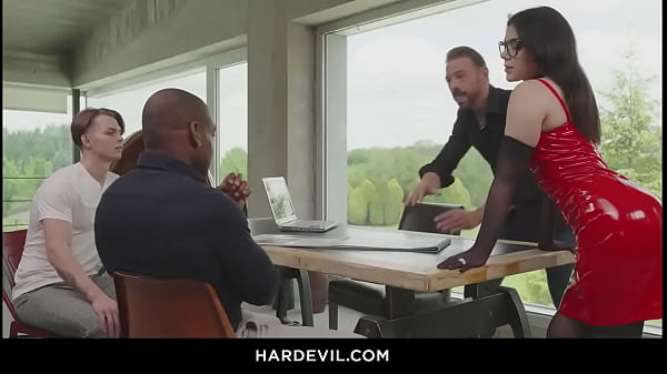 Big titted slut Valentina Nappi gets huge dicks 