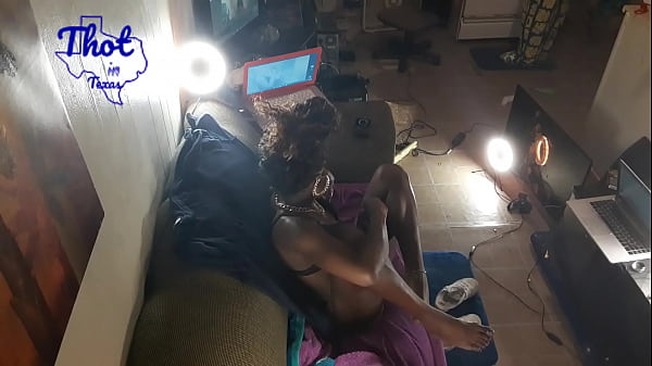 Bts Licking Ebony Milf Pussy thumbnail