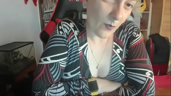 Play MP4 - Il mio schiavo preferito &egrave; davvero un coglione ed in questo video ti dimostro perch&egrave;