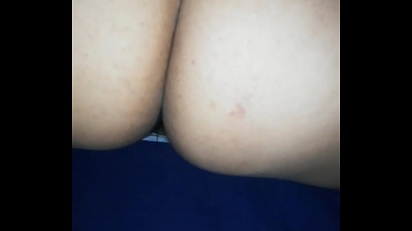 Nonton Calentando Esposa thumbnail