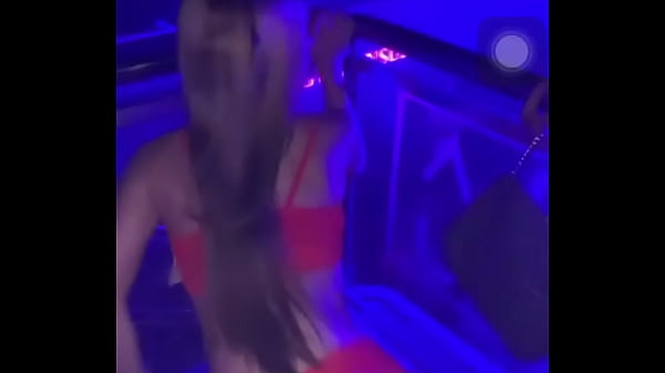 Nonton Exibicionismo thumbnail